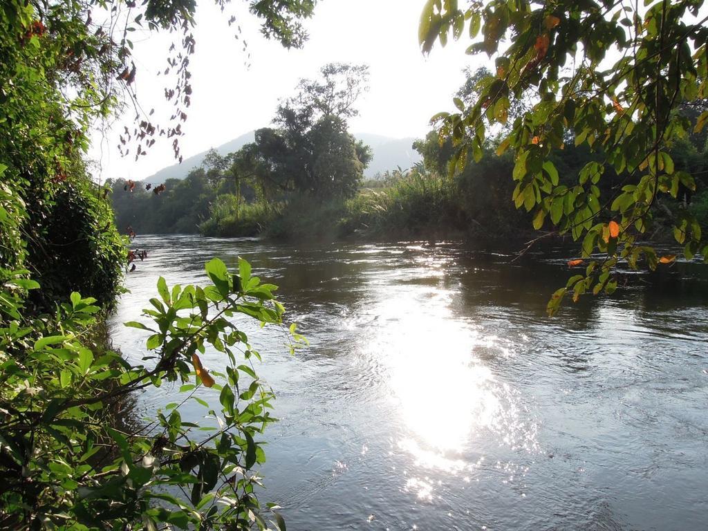 Rivercreek Estate Bed and Breakfast Kaeng Krachan Exterior foto